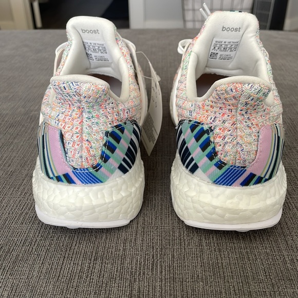 ❌SOLD❌ NWT adidas ultra boost 🔥 - Picture 4 of 7